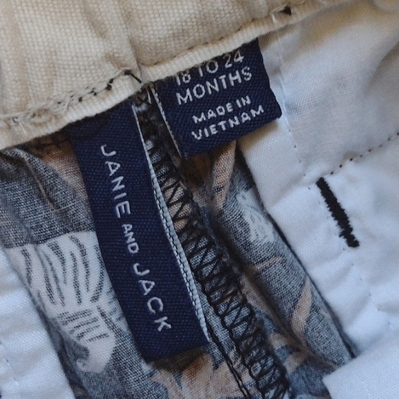 Janie and Jack Tiger Print Cotton Shorts 18 to 24 Months - Picture 3 of 6